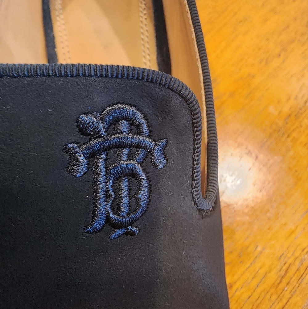 Tory Burch suede black loafers. Size 8.
